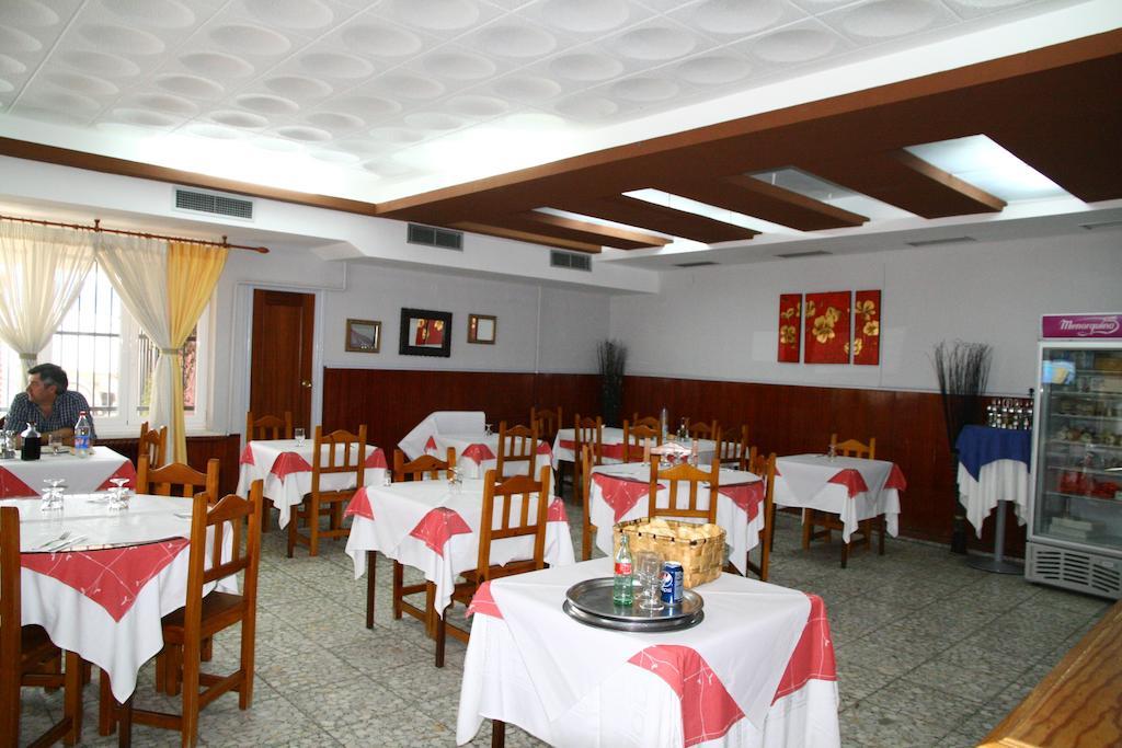 Hostal Asturias Hotel Jarilla Luaran gambar